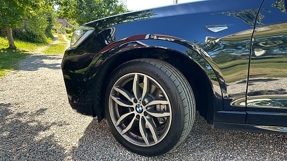 BMW X4 M 9 of 22