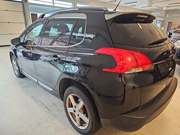 Peugeot 2008 4 of 22