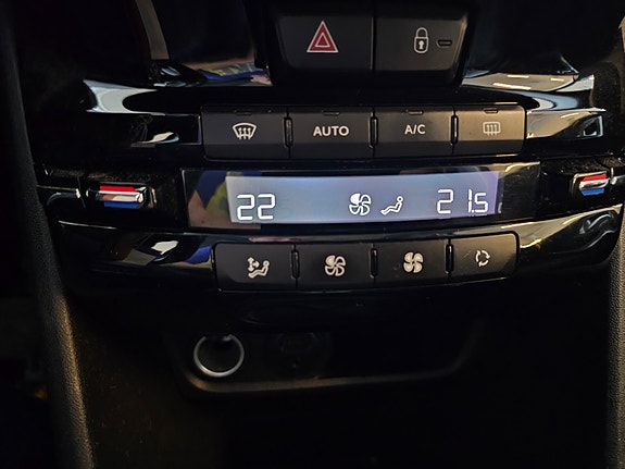 Peugeot 2008 15 of 22