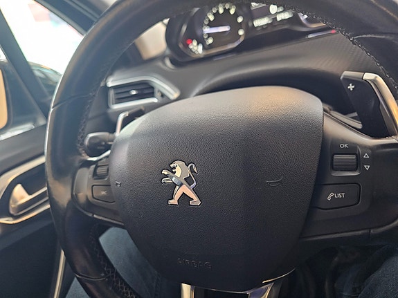 Peugeot 2008 13 of 22