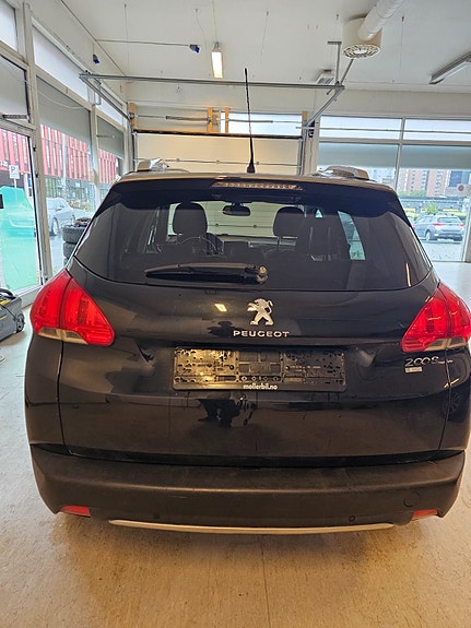 Peugeot 2008 5 of 22