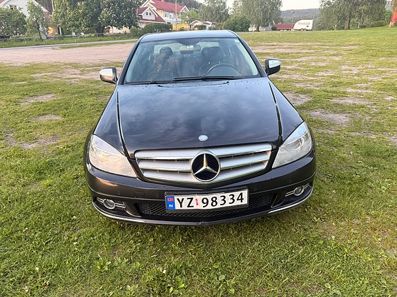 Mercedes-Benz C220 d 9 of 11