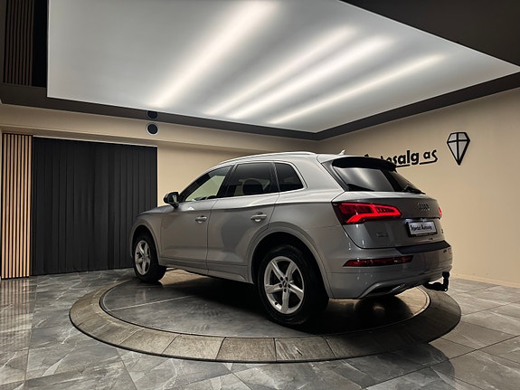 Audi Q5 3 of 30