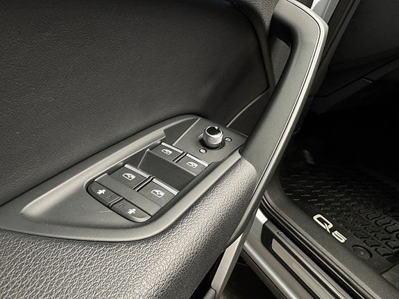 Audi Q5 11 of 30