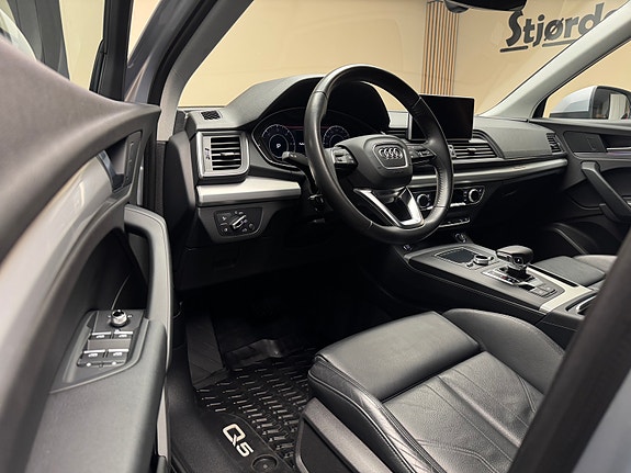 Audi Q5 9 of 30