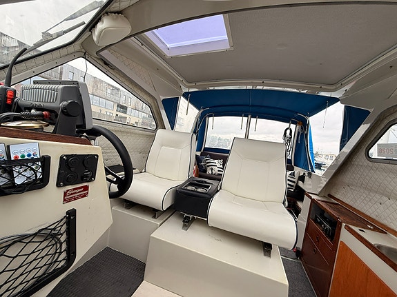 Saga 7000 – 64 hk diesel – mye oppgradert og vedlikeholdt 13 of 14