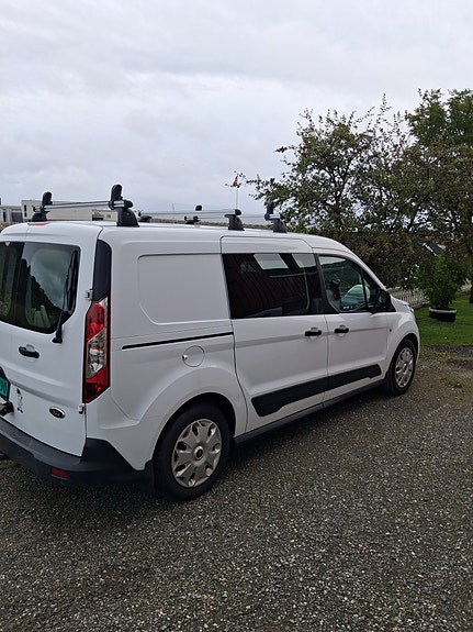 Ford Transit Connect 11 of 12