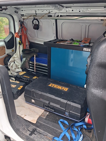 Ford Transit Connect 6 of 12