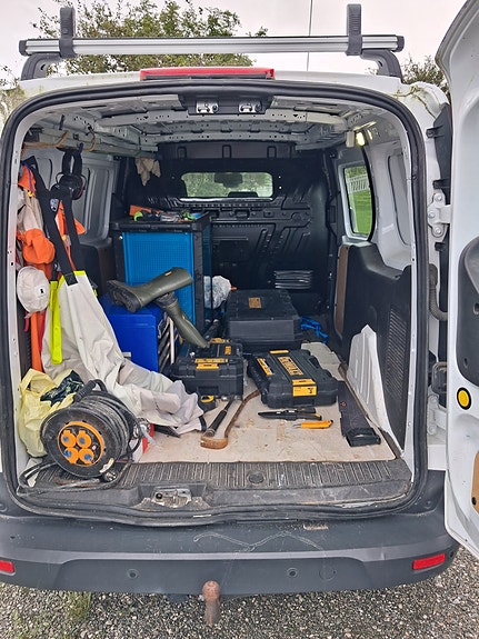 Ford Transit Connect 7 of 12