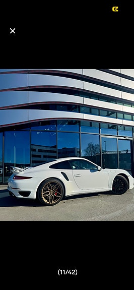 Porsche 911 Turbo 25 of 30