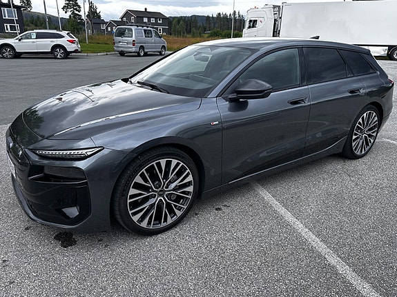 Audi A6 e-tron 6 of 30
