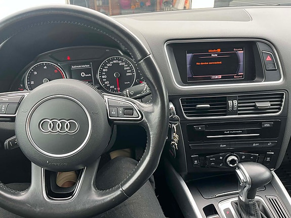 Audi Q5 11 of 16