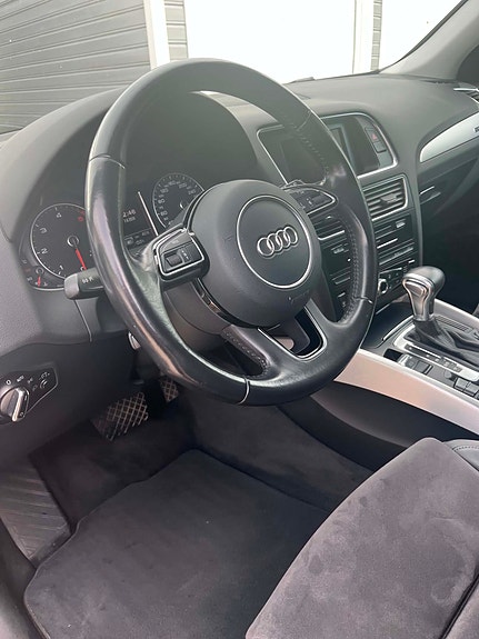 Audi Q5 10 of 16