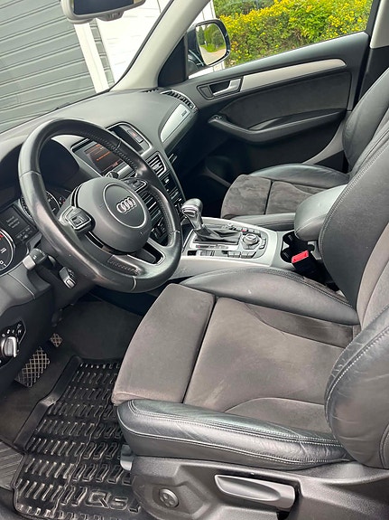 Audi Q5 9 of 16