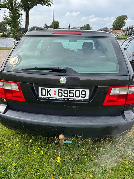 Saab 9-5 3 of 10