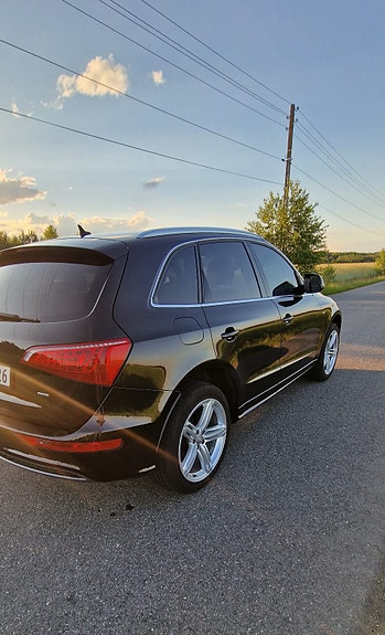 Audi Q5 4 of 13