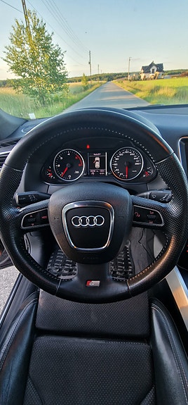 Audi Q5 6 of 13