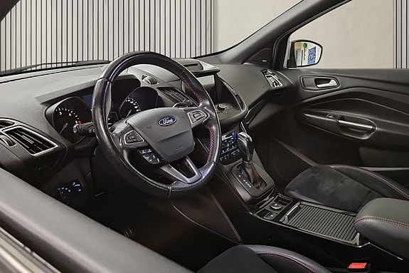 Ford Kuga 11 of 30