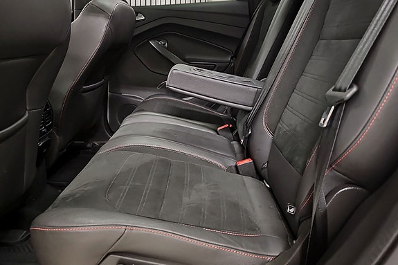 Ford Kuga 16 of 30