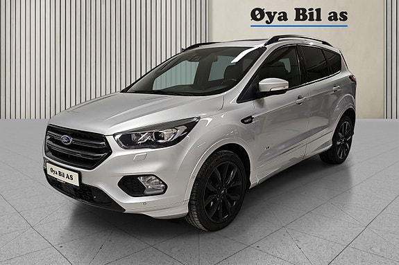 Ford Kuga 2 of 30