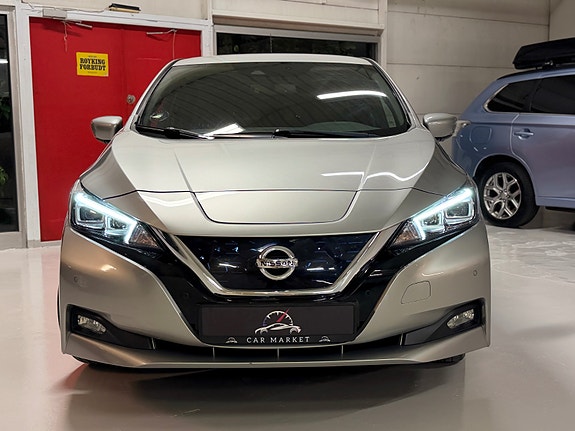 Nissan Leaf 9 of 30