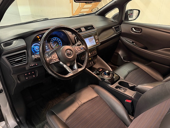 Nissan Leaf 16 of 30