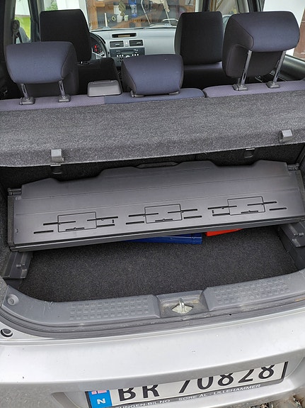 Suzuki Swift 9 of 12