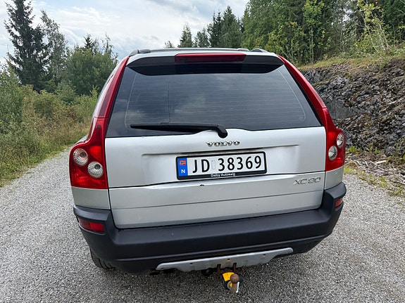 Volvo XC90 21 of 30
