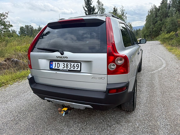 Volvo XC90 19 of 30