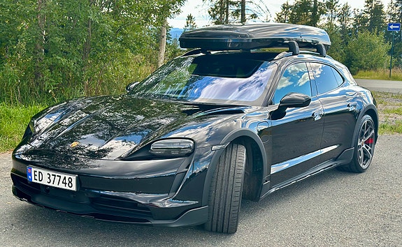 Porsche Taycan 4 4 of 30