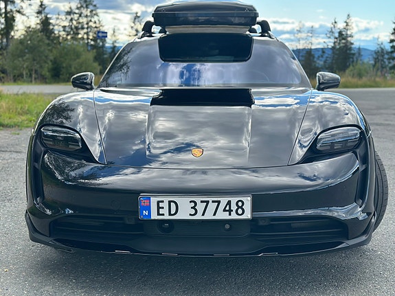 Porsche Taycan 4 6 of 30