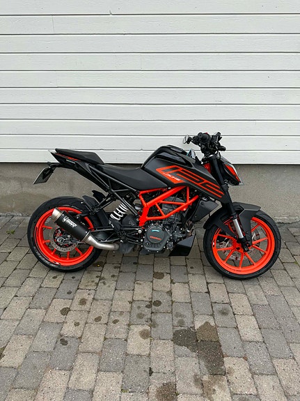 KTM 125 Duke 5 of 18