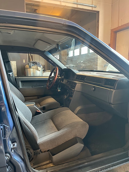Volvo 940 11 of 16