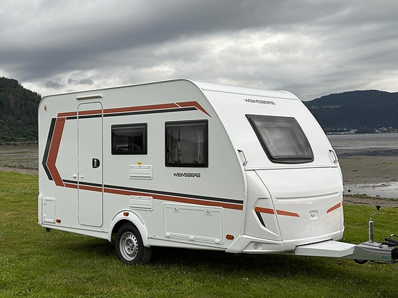 Weinsberg CaraOne 390 QD GULVVARME / KJØREVIGN / FLOTT DESIGNE /