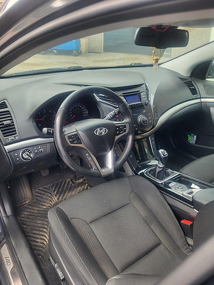 Hyundai i40 7 of 10