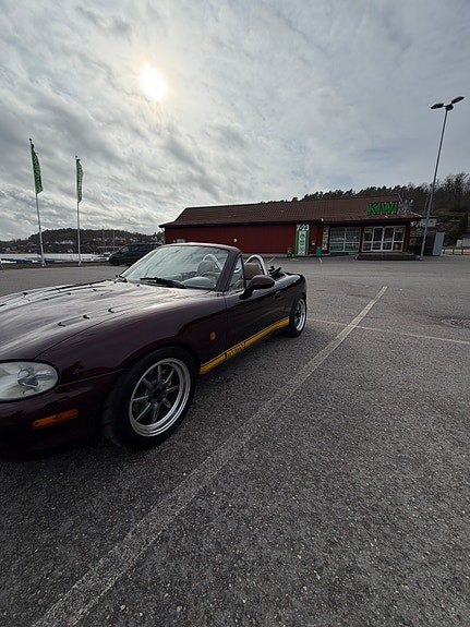 Mazda MX-5 13 of 15