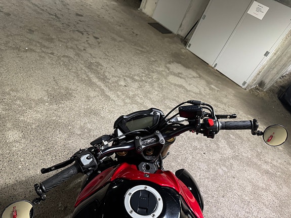 Suzuki GSX-S 1000 7 of 8
