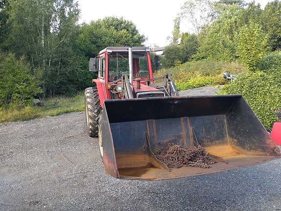 Massey Ferguson 590 Turbo 4x4 2 of 6