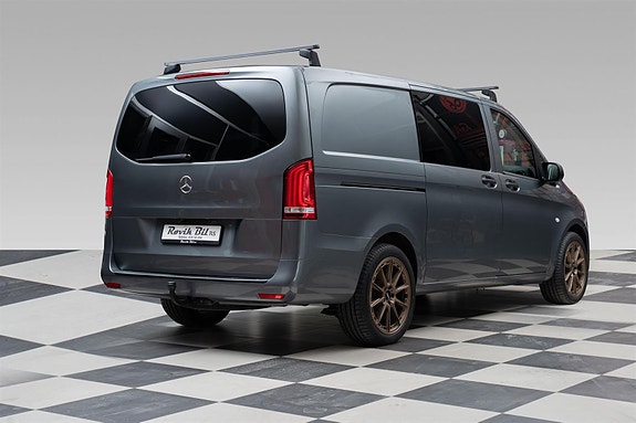 Mercedes-Benz Vito 119 8 of 30