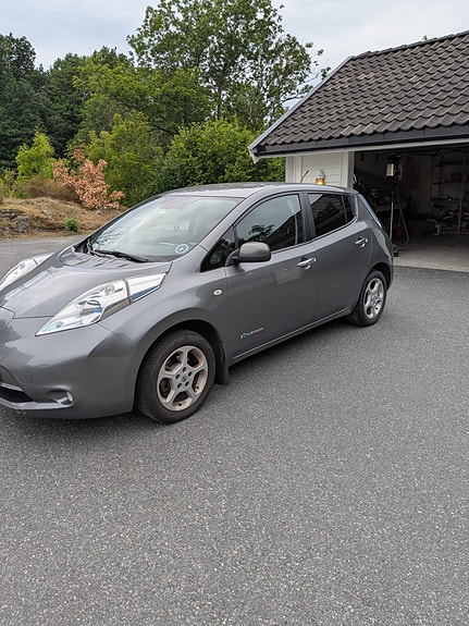 Nissan Leaf 8 of 9