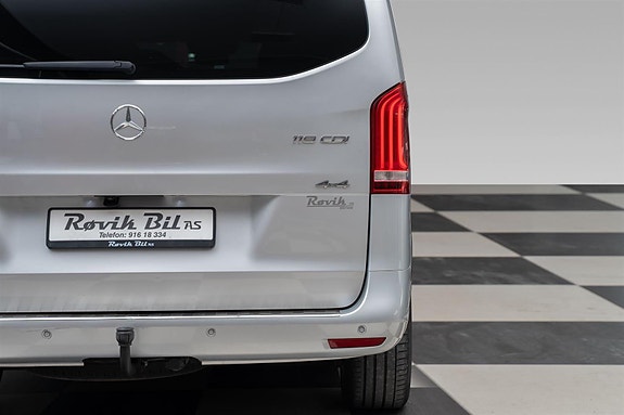 Mercedes-Benz Vito 119 13 of 30