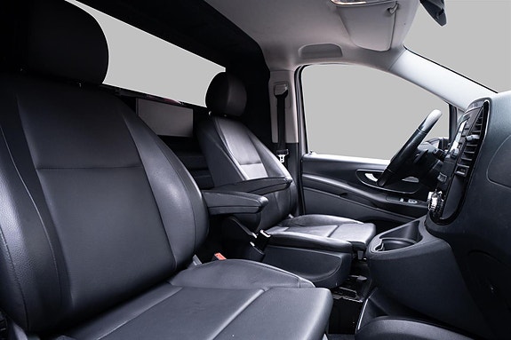 Mercedes-Benz Vito 119 8 of 30