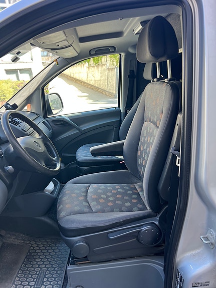 Mercedes-Benz Vito 115 9 of 30