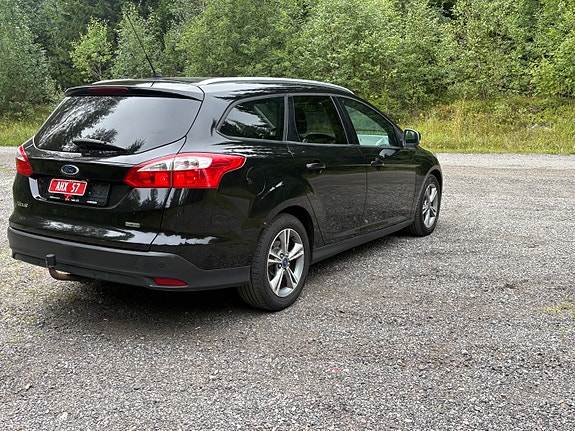 Ford Focus 5 of 24