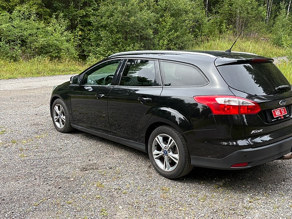 Ford Focus 3 of 24