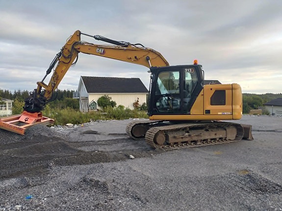 Cat 313 Next Gen 3 of 4