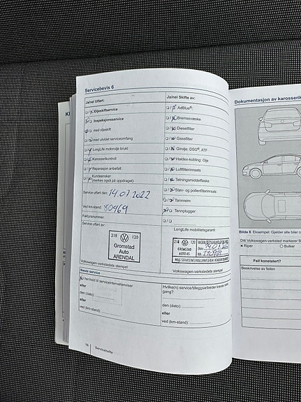 Volkswagen UP! 24 of 27