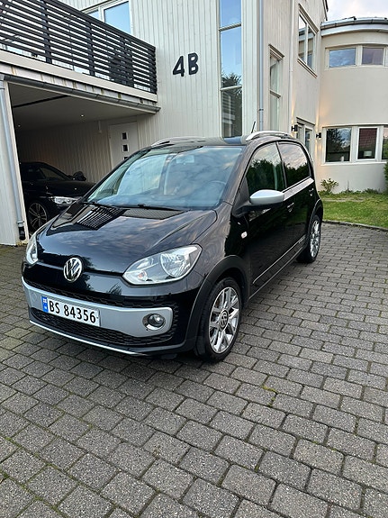 Volkswagen UP! 5 of 27