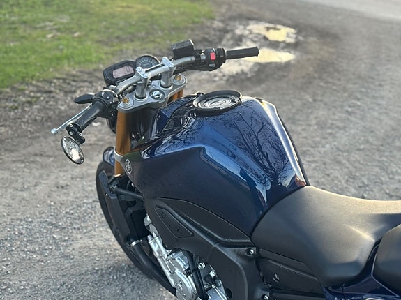 Yamaha FZ1-S Fazer 8 of 9