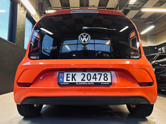 Volkswagen UP! 10 of 30